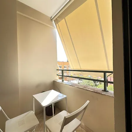 Eja 2 Apartment